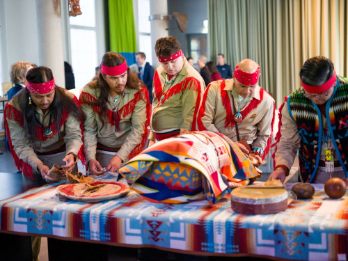 Restitution ceremony with Ysleta del sur Pueblo (United States) in Wereldmuseum Leiden, 2025. Photo: Boudewijn Bollmann